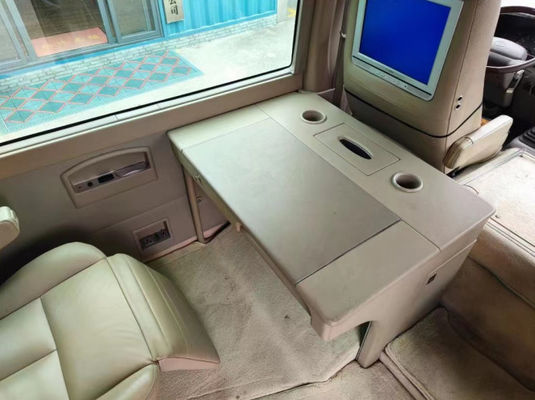 Ônibus com 23 lugares usados, com janela selada e transmissão manual