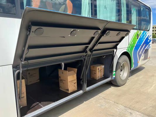 48 Lugares Usados  Ônibus Diesel Usados  Ônibus de Luxo Produzidos em Outubro de 2020