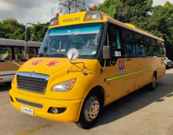 Autocarros escolares pré-propriedade amarelos automáticos 46 lugares Van escolar de segunda mão
