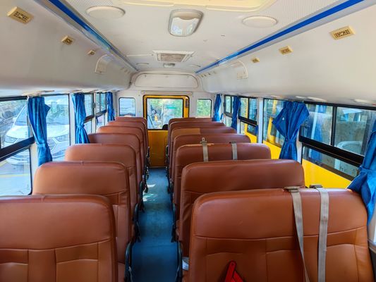 34 lugares YuTong autocarro escolar de segunda mão combustível diesel com motor V6