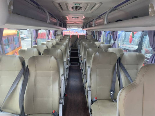 Autocarros usados 32 lugares Yutong motor diesel, manual Autocarros usados de turismo