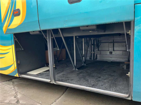 Euro 4 Usado Higer Ônibus 51 Assentos Viagens Ônibus de segunda mão Com transmissão manual