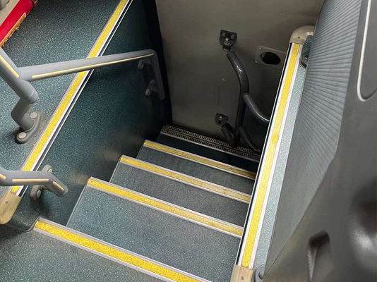 Euro 4 Usado Higer Ônibus 51 Assentos Viagens Ônibus de segunda mão Com transmissão manual