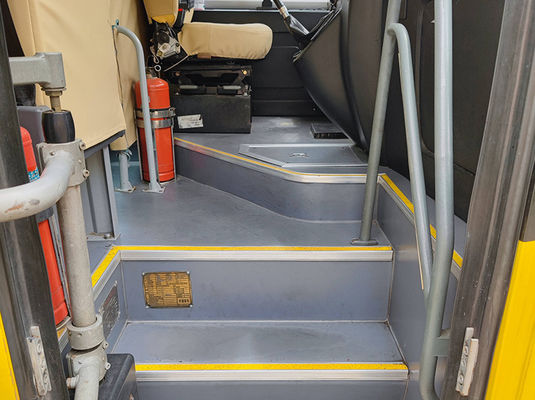 41 assentos usados ônibus escolares combustível diesel produzido em agosto de 2014