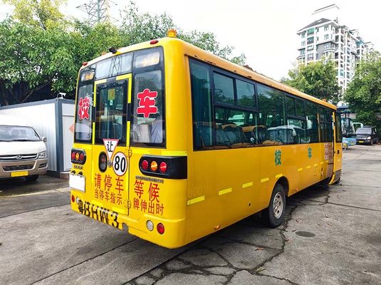 Diesel Euro 4 Autobus escolar aposentado Dongfeng 56 lugares Autobus escolar amarelo