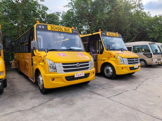 Changan 51 Assentos Autobuses escolares usados 80 km/h Velocidade máxima Euro 4 Padrão de emissões
