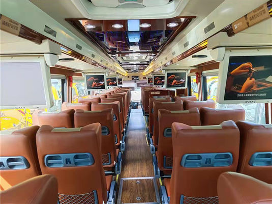 Autocarro de segunda mão Yutong 51 lugares, Euro 5 LHD Diesel Autocarro turístico usado