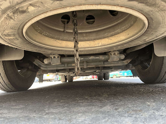 Ônibus turístico diesel usado 37 lugares 2 portas LHD Euro 4 com transmissão manual