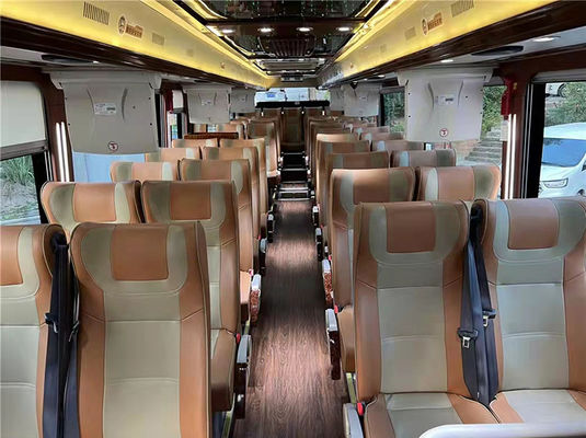 2017 Yutong 46 lugares Usados Luxury Coaches Euro 5 Direção esquerda Diesel