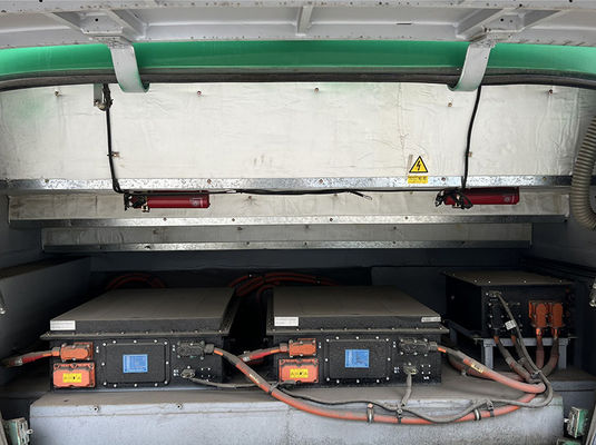 Autobus elétrico usado LHD 200kw Potência 48 lugares Autobus turístico de segunda mão