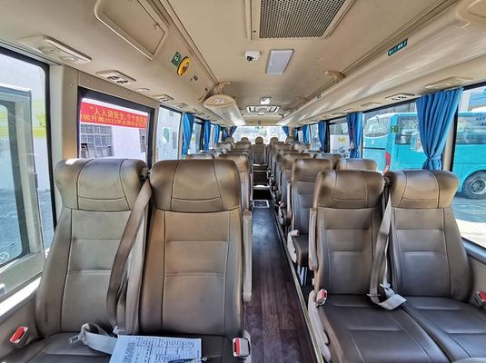 LHD Yutong de segunda mão ônibus de luxo 31 lugares com transmissão automática