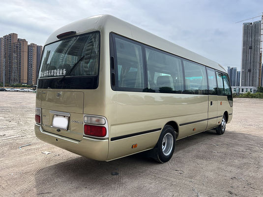 Autocarro usado ISO 20 Passageiros, Transmissão manual Toyota Coaster Autocarro usado