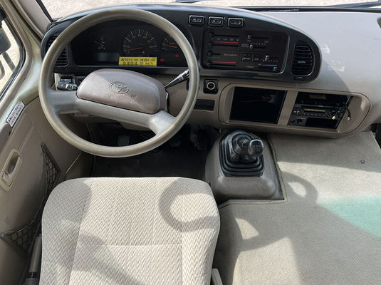 Ônibus Usado de 20 Passageiros de Segunda Mão