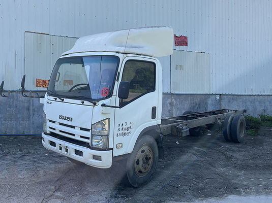 Caminhões usados de gama média Isuzu 4X2 Drive Diesel Caminhão comercial de segunda mão