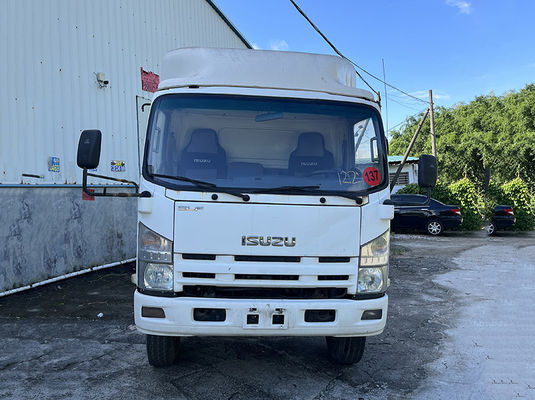 Caminhões usados de gama média Isuzu 4X2 Drive Diesel Caminhão comercial de segunda mão
