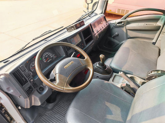 Manual branco Vans de carga pré-propriedade Diesel Isuzu Vans de carga usados Box Truck