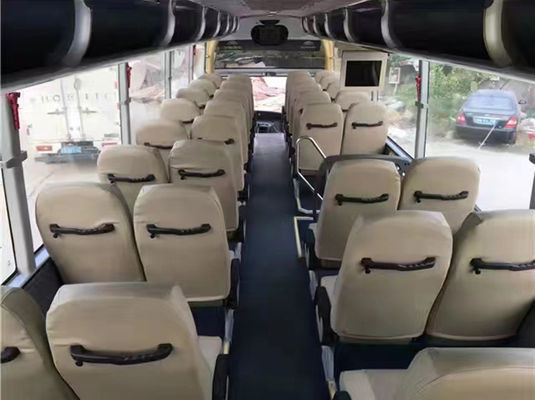 Ônibus de passageiros usado com motor Yucai, 47 lugares, transmissão manual, ônibus urbano usado