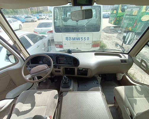 Toyota Used Coaster Bus Euro 3 Standard de emissões com posição de direção LHD Motor a gasolina