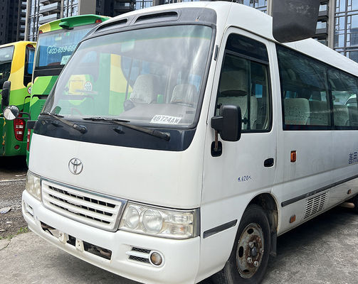 Toyota Used Coaster Bus Euro 3 Standard de emissões com posição de direção LHD Motor a gasolina