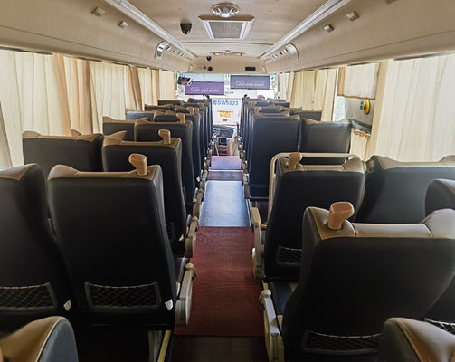 50 lugares Autobuses usados Yutong 12m Motor diesel LHD Euro 5 Autobuses usados