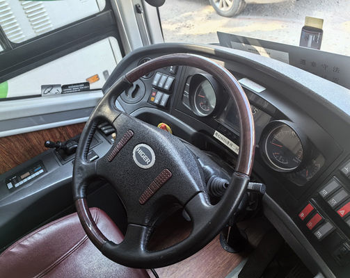 Higer 54 lugares LHD Euro 5 Autocarro de segunda mão Transporte confiável Autocarro turístico usado