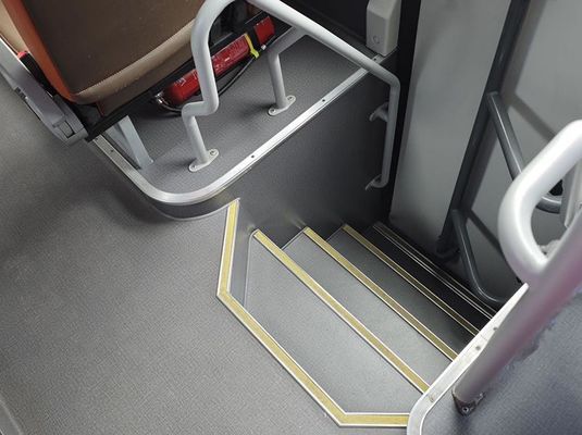 Ônibus de Coach Usado Ônibus Diesel Com Motor de 220kW 50 Lugares Ônibus Turístico Usado