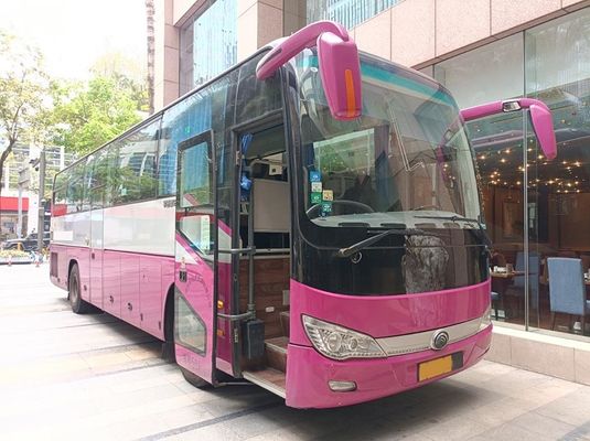 Ônibus Yutong 50 lugares Ônibus de segunda mão Diesel Potência 220kw Ônibus de autocarro usado