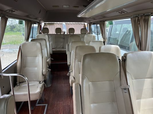 Ônibus Usado Diesel de 18 lugares com 180.000 milhas e 1 porta Golden Dragon