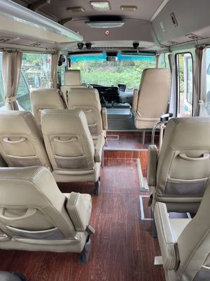 Ônibus Usado Diesel de 18 lugares com 180.000 milhas e 1 porta Golden Dragon