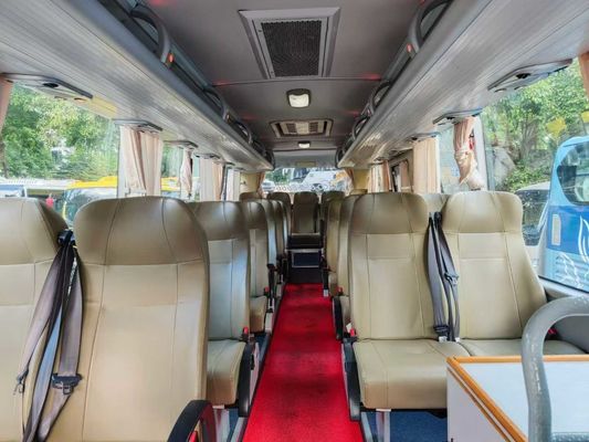 Autobus de segunda mão de 28 lugares, tipo de combustível elétrico e velocidade máxima de 100 km/h com motores Yuchai de 200 cv