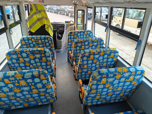 Autocarro escolar pré-escolar de segunda mão de 19 lugares em boas condições.