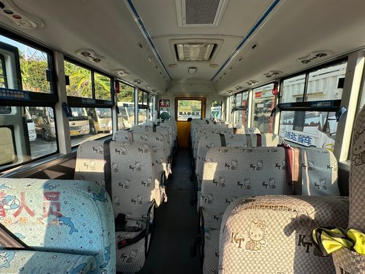 Ônibus escolar usado para crianças com motor diesel de 36 lugares fabricado na China é resistente e durável