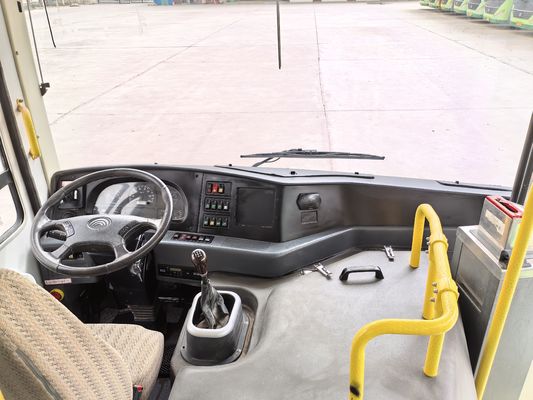 Autocarro diesel verde de 8 metros de mão usada com cilindrada de 3767 ml