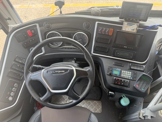 24/55 lugares Autobus de transporte público urbano de segunda mão com exterior amarelo e base de rodas 4200