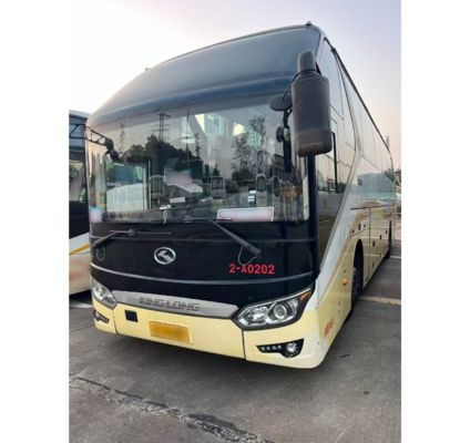 Em 2017, foram fabricados 46 ônibus turísticos de segunda mão com ar condicionado