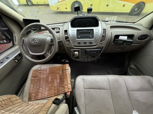 Veículo comercial usado Maxus de 10 lugares maxus van usado