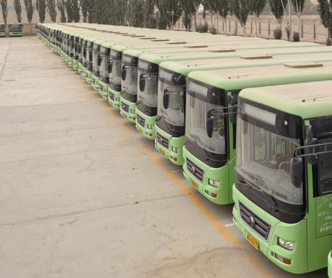 Ônibus urbano usado LHD de 8 metros de 2017 com design de 2 degraus e cilindrada de 3800 ml