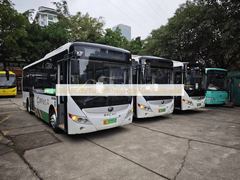 Ônibus elétrico urbano, ônibus com volante à esquerda, 51/20 lugares